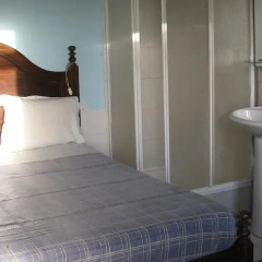 Отель Residencial Porto Novo - Alojamento Local 2* Номер Эконом разные типы кроватей (общая ванная комната)