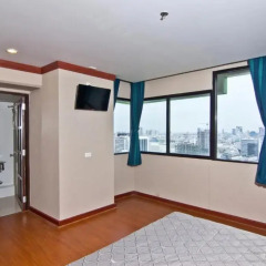 Baiyoke Suite Hotel 3* Улучшенный номер с различными типами кроватей фото 2