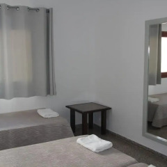 Отель Hostal Las Nieves Стандартный номер с различными типами кроватей (общая ванная комната) фото 15