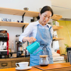 Отель Cafe&Pension SUOMI Морияма гостиничный бар