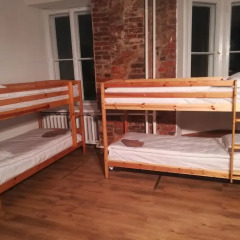 Отель The Penny Outpost Кровать в общем номере с двухъярусными кроватями