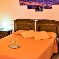 Hotel Hermes 2* Стандартный номер с двуспальной кроватью (общая ванная комната) фото 4