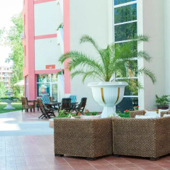 Апартаменты Mirena Rose Garden Family Studio интерьер отеля фото 3