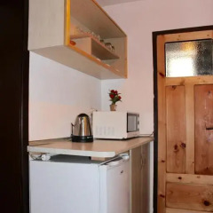 Отель Nina 1 Rooms в номере