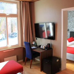 Moss Hotel 3* Стандартный семейный номер с двуспальной кроватью фото 5