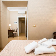Отель Trevi Luxury Rooms 2* Стандартный номер с различными типами кроватей фото 2