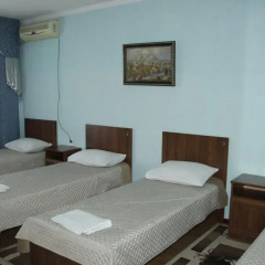 Hostel Inn Osh Кровать в мужском общем номере с двухъярусной кроватью фото 7