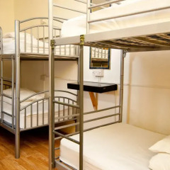 Venture Hostel Кровать в женском общем номере с двухъярусной кроватью фото 3
