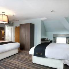 Отель Hallmark Inn Manchester South 3* Улучшенный номер с различными типами кроватей фото 8