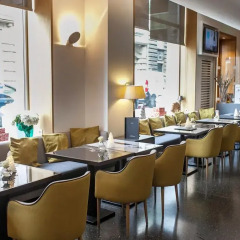 Jump INN Hotel Belgrade гостиничный бар