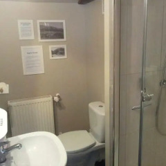 Olive Hostel ванная