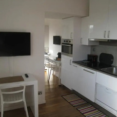 Отель At Home in Paris Булонь-Бийанкур в номере фото 2