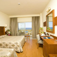Amelia Beach Resort Hotel & Spa 5* Стандартный номер с различными типами кроватей