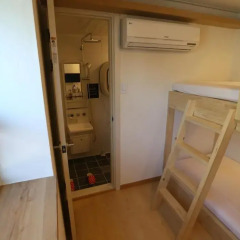 Отель STEP INN Myeongdong 1 3* Стандартный номер с двухъярусной кроватью фото 2