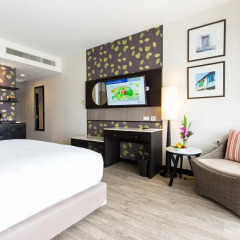 Отель Deevana Plaza Phuket 4* Номер Делюкс с двуспальной кроватью фото 3