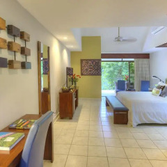 Pumilio Mountain & Ocean Hotel 4* Люкс с различными типами кроватей фото 14