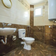Отель Kaltsunova house Банско ванная