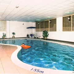 Lavender Hotel Apartments Dubai бассейн