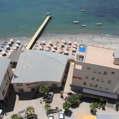 Aragosta Hotel & Restaurant пляж