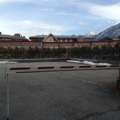 Отель Duca degli Abruzzi Аоста парковка