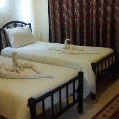 Caravan Hotel 3* Стандартный номер с двуспальной кроватью фото 7