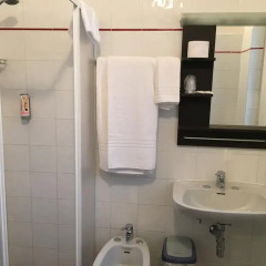 Hotel Valente Ортона ванная