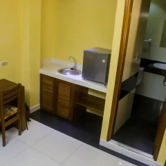 Ari's Hotel III удобства в номере фото 2
