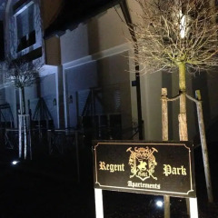 Airport Regentpark Hotel вид на фасад фото 4