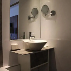 City Hotel 4* Номер Делюкс с различными типами кроватей фото 7
