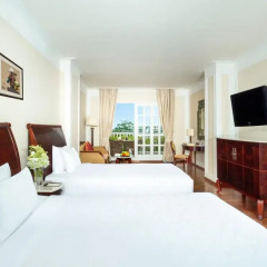 Sunrise Nha Trang Beach Hotel & Spa 4* Улучшенный номер с 2 отдельными кроватями фото 3