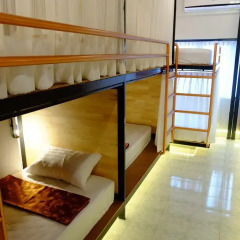 Sleep Owl Hostel Кровать в общем номере с двухъярусной кроватью фото 7