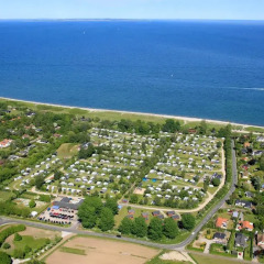 Отель Ajstrup Beach Camping & Cottages Дания, Орхус - отзывы, цены и фото номеров - забронировать отель Ajstrup Beach Camping & Cottages онлайн балкон
