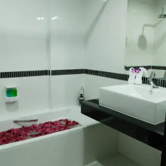 First Residence Hotel 3* Улучшенный номер с различными типами кроватей фото 7