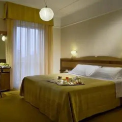 Hotel Vienna Touring 4* Стандартный номер с двуспальной кроватью фото 5