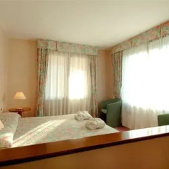 Отель Hostellerie Du Cheval Blanc 4* Стандартный номер фото 5