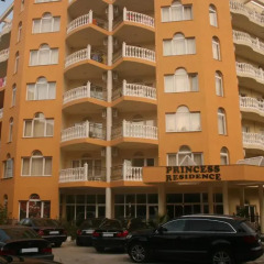 Hotel Princess Residence Китен парковка