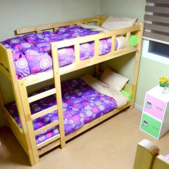 Отель Kimchee Hongdae Guesthouse Кровать в женском общем номере с двухъярусной кроватью фото 7
