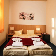Отель Hotelpension Margrit 2* Стандартный номер с двуспальной кроватью фото 6