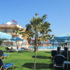 Отель Ninos On The Beach Корфу помещение для мероприятий
