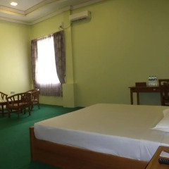 Jade Royal Hotel 3* Улучшенный номер с различными типами кроватей фото 4