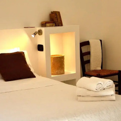 Отель Azzurretta Guest House Лечче сейф в номере