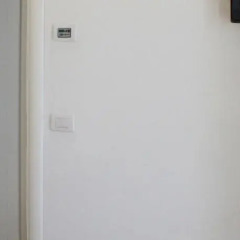 Отель Wally Residence Римини сейф в номере