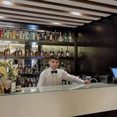 Aghveran Ararat Resort Hotel гостиничный бар