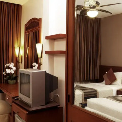 Piman Garden Boutique Hotel 3* Улучшенный номер с двуспальной кроватью