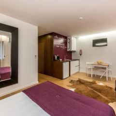 Отель Lounge Inn 3* Апартаменты разные типы кроватей фото 14