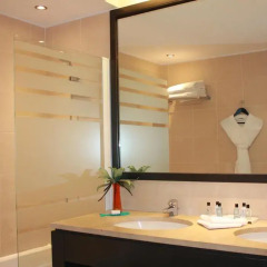 Отель Newhotel of Marseille - Vieux Port 4* Стандартный номер с различными типами кроватей