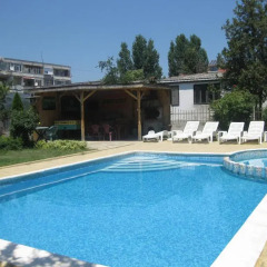 Отель Villa Sunshine Солнечный берег бассейн фото 2