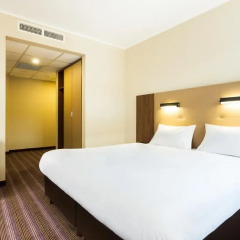 Отель Desilva Premium Poznan Стандартный номер фото 3