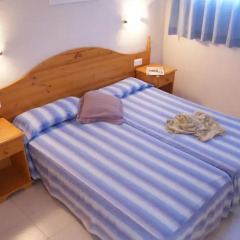 Отель Apartamentos Mas Oliva Resort 3000 - Roses Курорт Росес комната для гостей фото 3