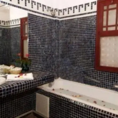 Отель Ouarzazate Le Riad Марокко, Уарзазат - отзывы, цены и фото номеров - забронировать отель Ouarzazate Le Riad онлайн ванная фото 2